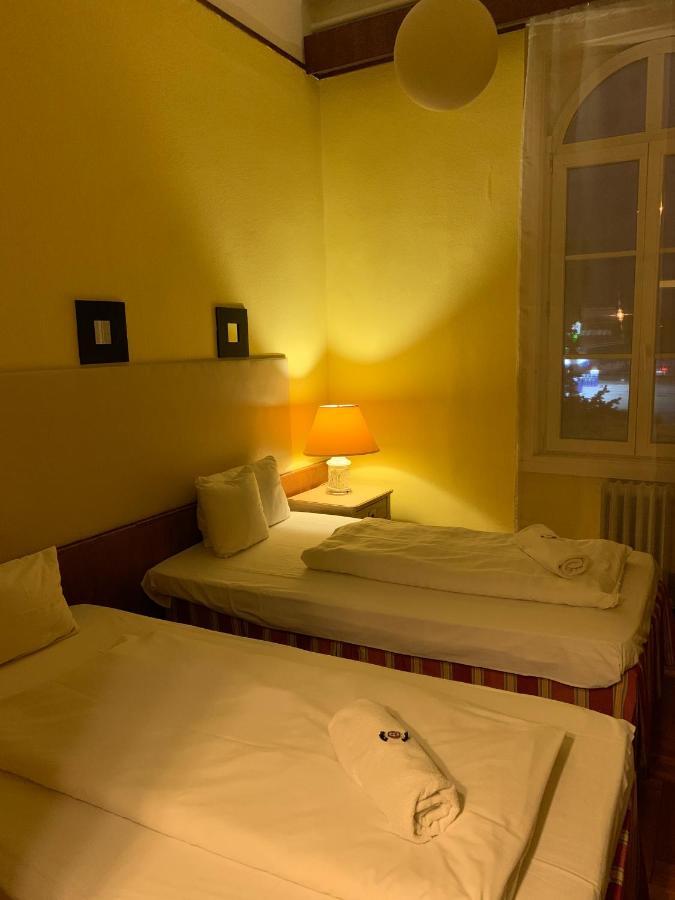 Hotel Omnibusz Βουδαπέστη Εξωτερικό φωτογραφία