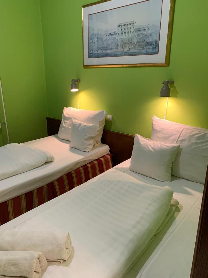 Hotel Omnibusz Βουδαπέστη Εξωτερικό φωτογραφία