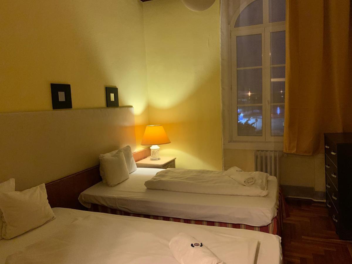 Hotel Omnibusz Βουδαπέστη Εξωτερικό φωτογραφία