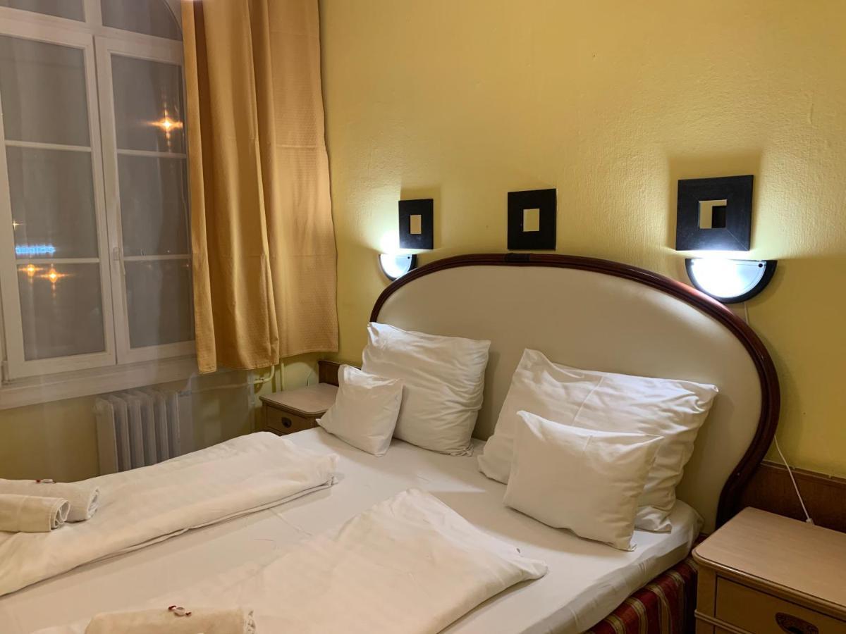 Hotel Omnibusz Βουδαπέστη Εξωτερικό φωτογραφία