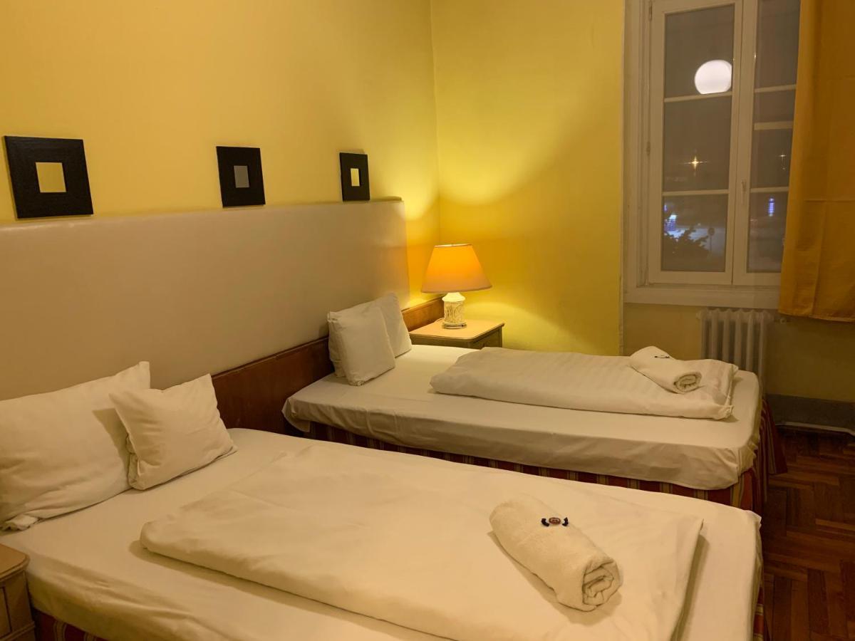 Hotel Omnibusz Βουδαπέστη Εξωτερικό φωτογραφία