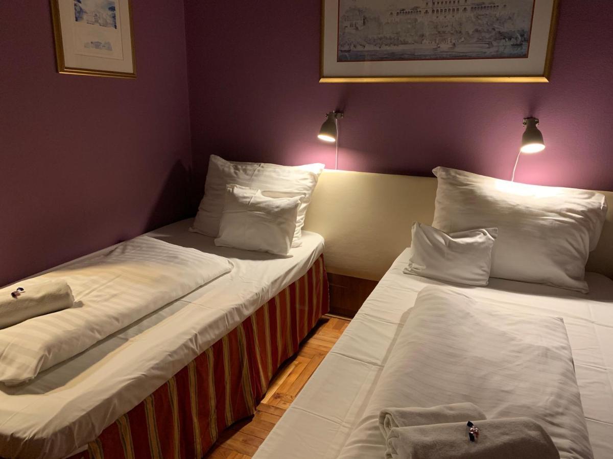 Hotel Omnibusz Βουδαπέστη Εξωτερικό φωτογραφία